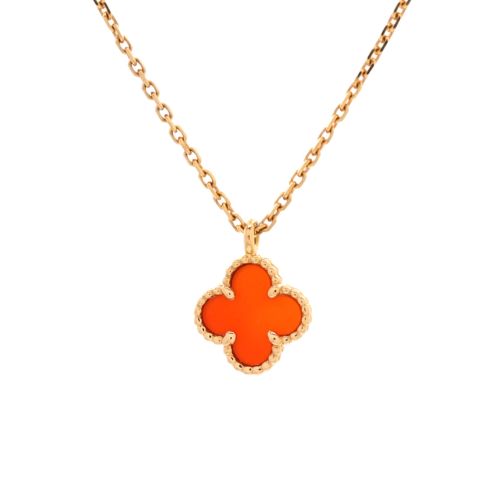 Sweet Alhambra Pendant Necklace 18K Rose Gold and Carnelian